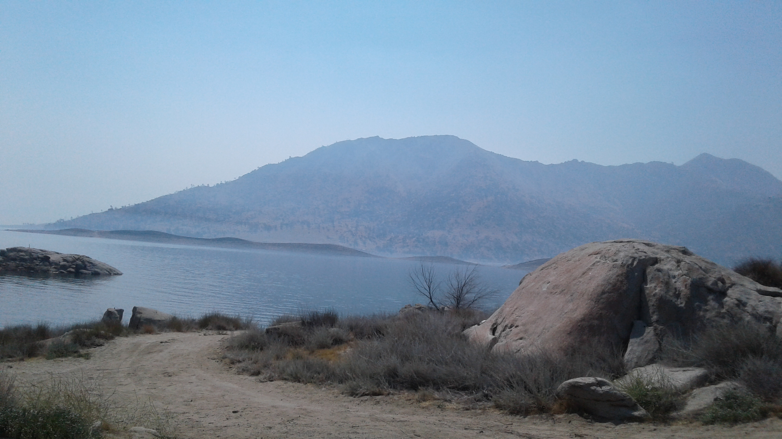 My Visit to the Sierras: Lake Isabella for July 4th